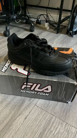 Black steel toe work boots
