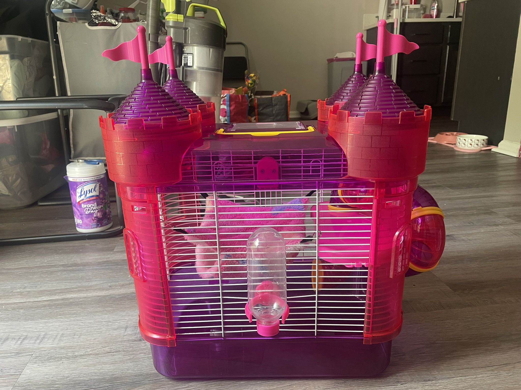 HAMPSTER CASTLE CAGE AND ACCESSORIES INCL FOOD