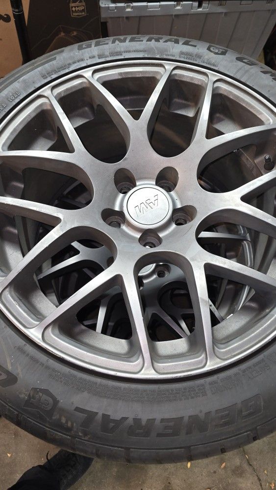 AMR wheels 5x114.3 Tires brand new