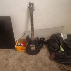 Guitar 222 First Act