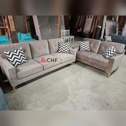 2 Pc Sofa And Loveseat Set  With 2 Accent Pillows  ( Christmas Holiday Sale )