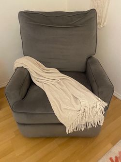 Gray Sofá recliner
