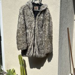abrigo Size M