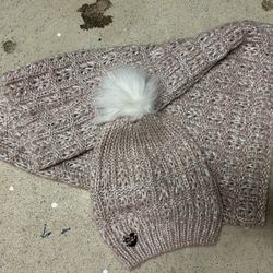 Women’s Hat and Scarf