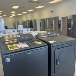 Whirlpool Top Load Washer With Removable Agitator And  Gas Dryer In Black 