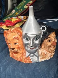 Vintage 1997 Wizard of oz cookie/sweets jar