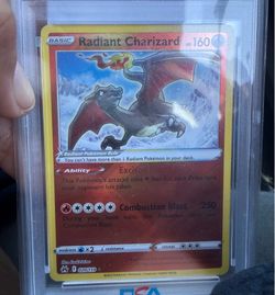 PSA 10 Pokemon Radiant Charizard