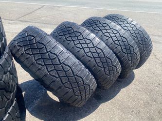All terrain A/T LT265/60/20” Goodyear