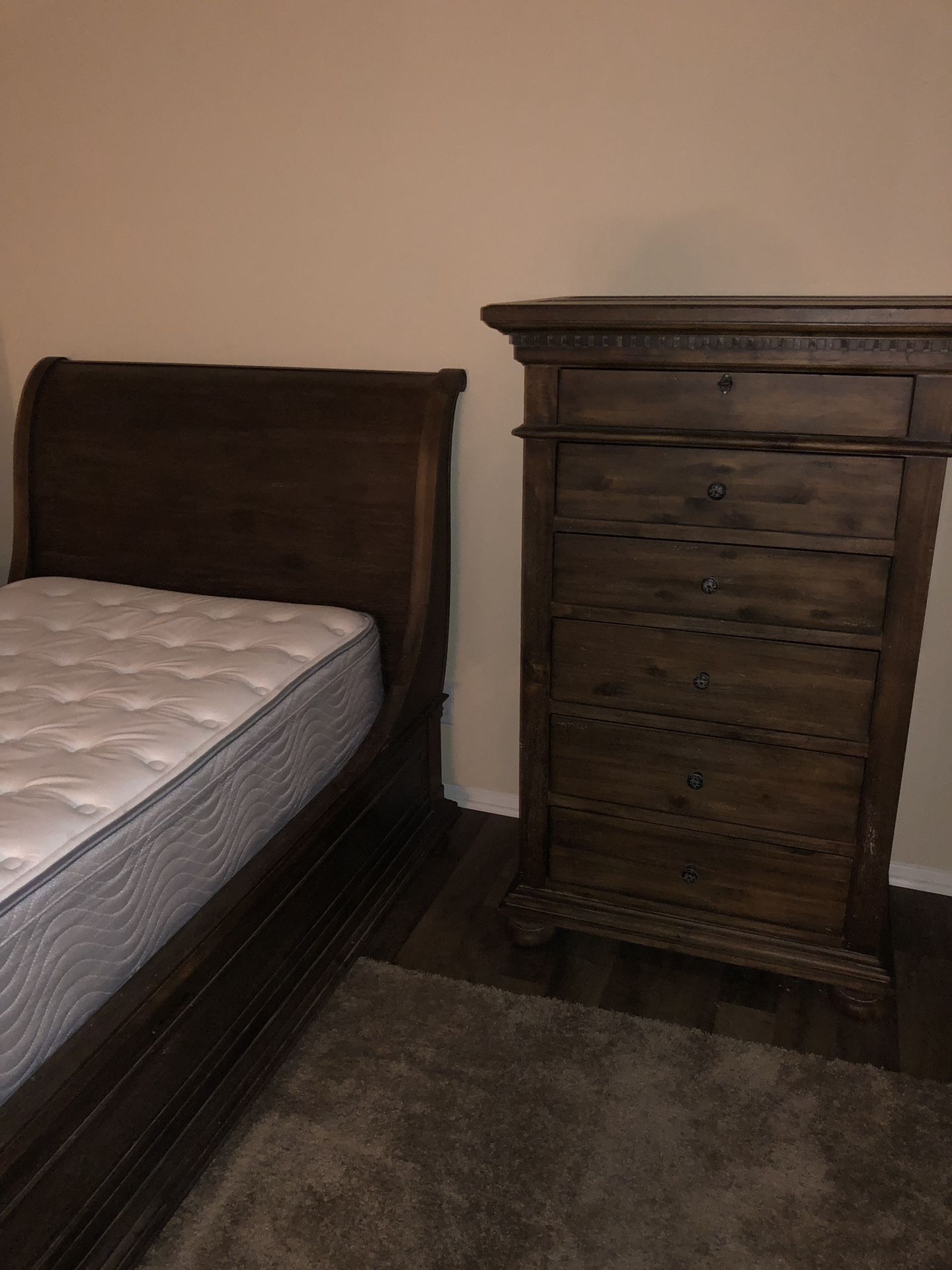 Restoration Hardware St James Wood Sleigh Trundle Daybed