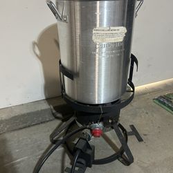 18 Gal Turkey Fryer 