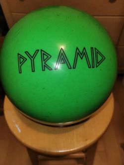 Pyramid Bowling Ball "Pathogen"