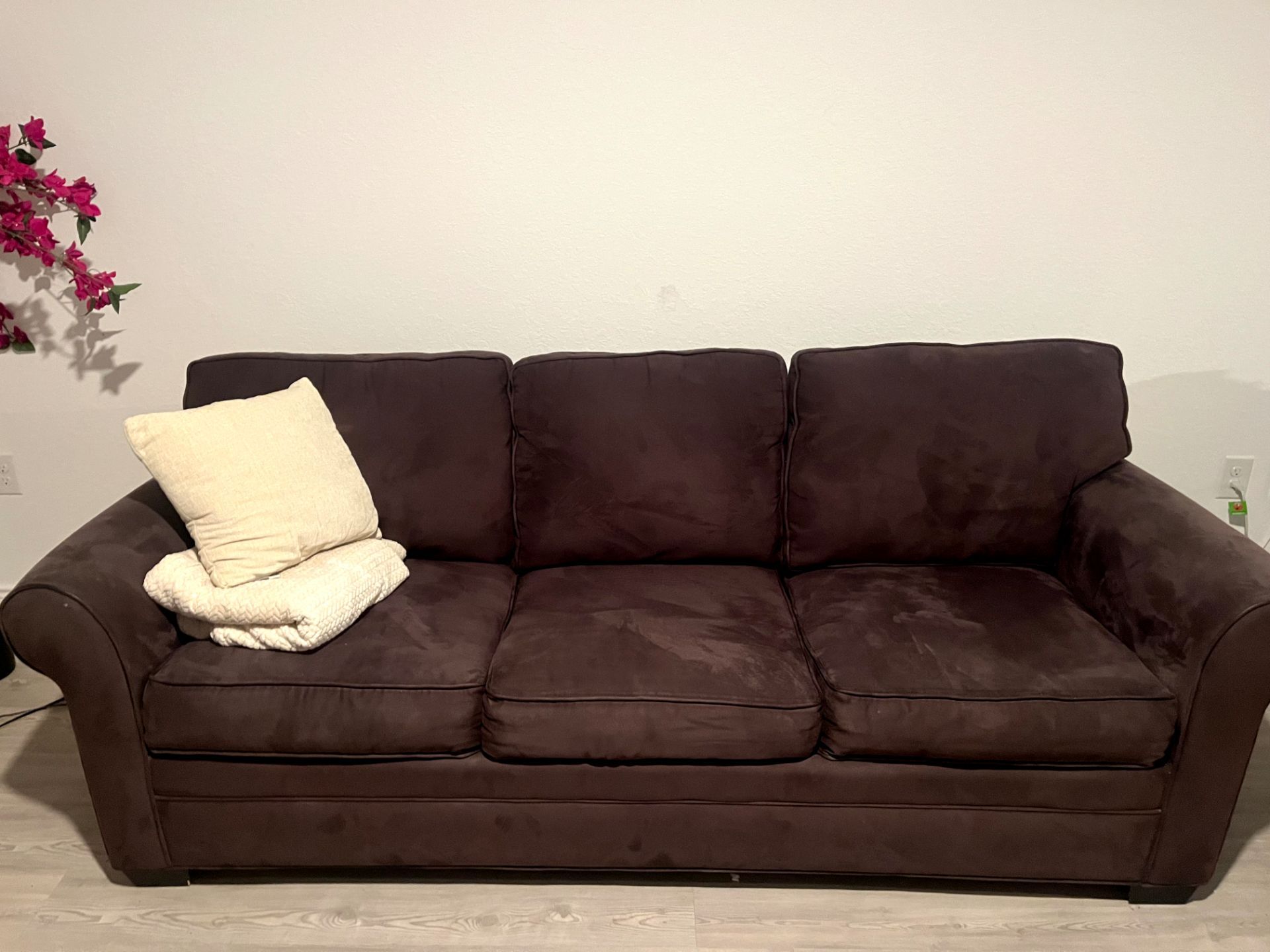 Sofa bed w recliner bundle $150