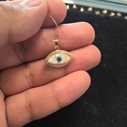 10k Pendant 
