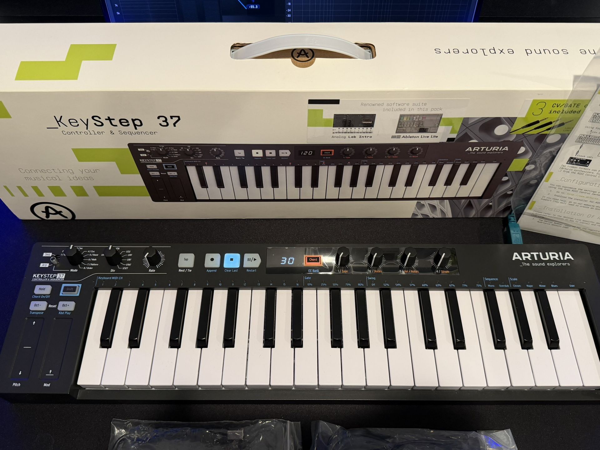 Arturia KeyStep 37 37-key Controller & Sequencer
