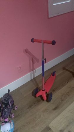 Kids 3-Wheel Kick Scooter