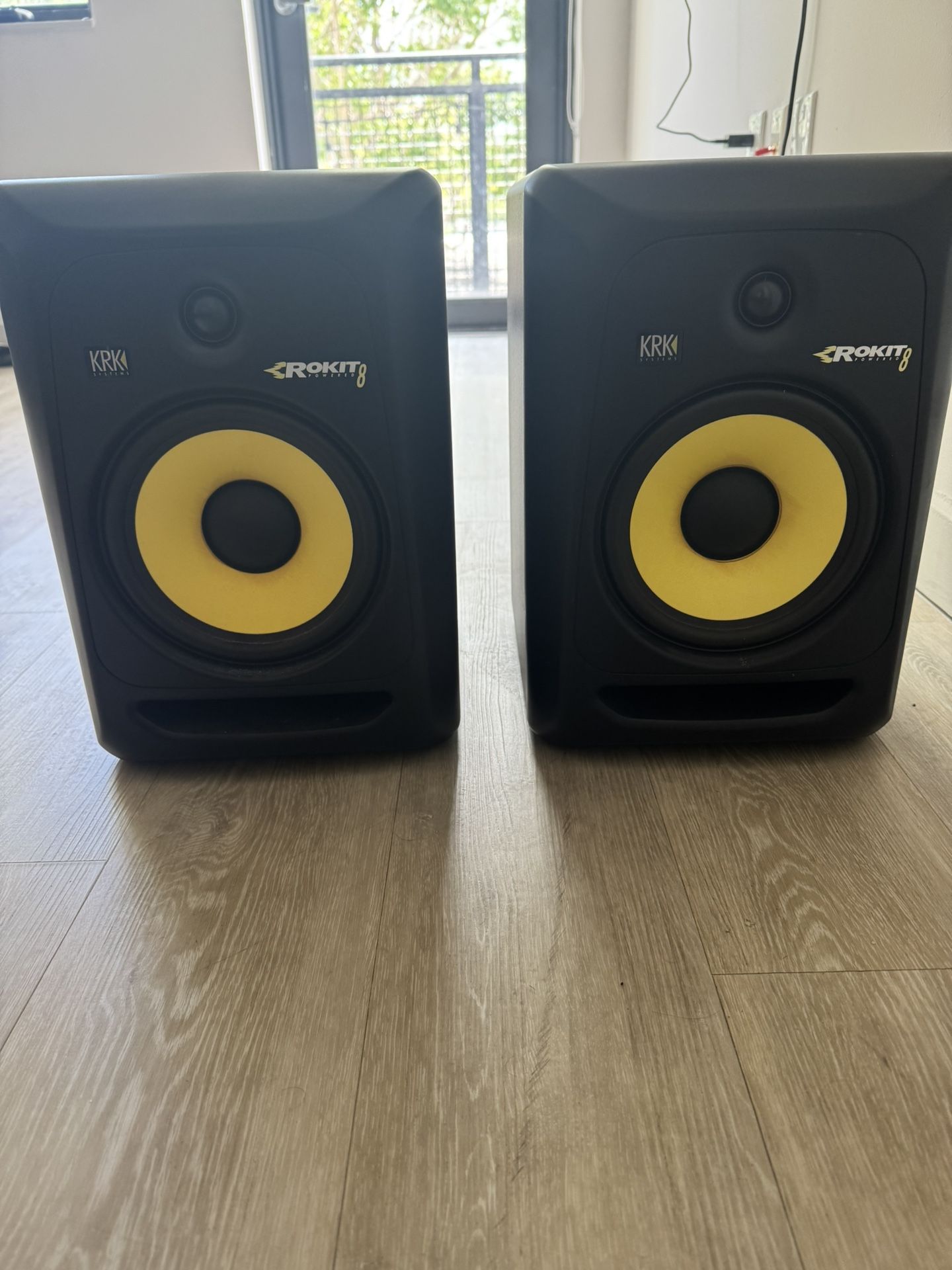KRK Rokit 8 Studio Monitors Speakers