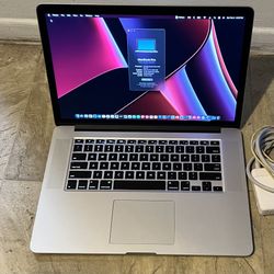 MacBook Pro 15” Retina / 512GB SSD /16GB Ram/Running: macOS Ventura 13.2 And Others Softwares