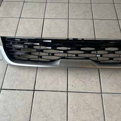 2023 Kia Seltos  Front Grill 