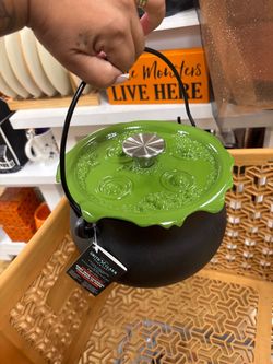 Smith and Clark viral witch Cauldron
