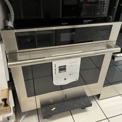 Jenn Air 30” Stainless Steel 2024 Oven 