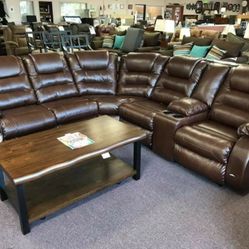 Vacherie Chocolate Reclining Sectional / couch /Living room set