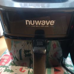 NUWAVE  Air fryer 