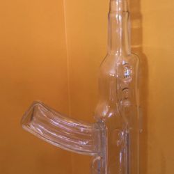 Whiskey Decanter With Cups