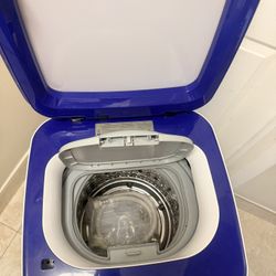 Se Vende Lavadora  Y Percha 