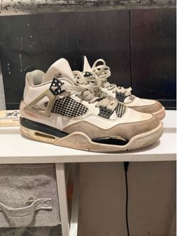 Jordan 4 size 9.5