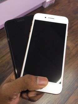 iPhone 8 64GB FACTORY/GSM Unlocked With 30 Days Store Warranty