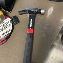Husky Hammer 