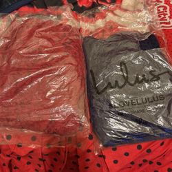 2 Lovelulus Dresses One Red And One blue The Two Dresses Are 2 Size Small 