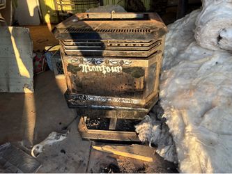 Wood pallet heater