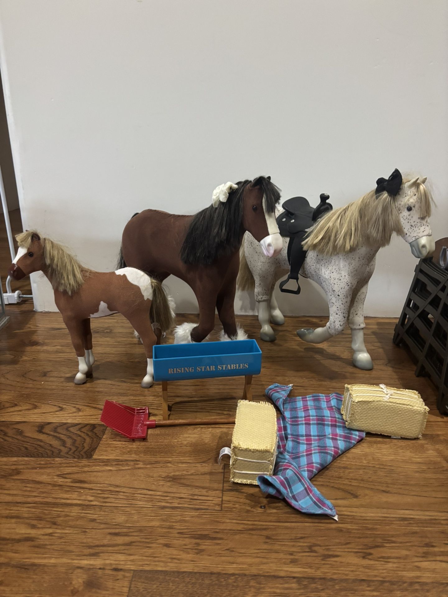3 American girl doll horses and an american girl stable set!