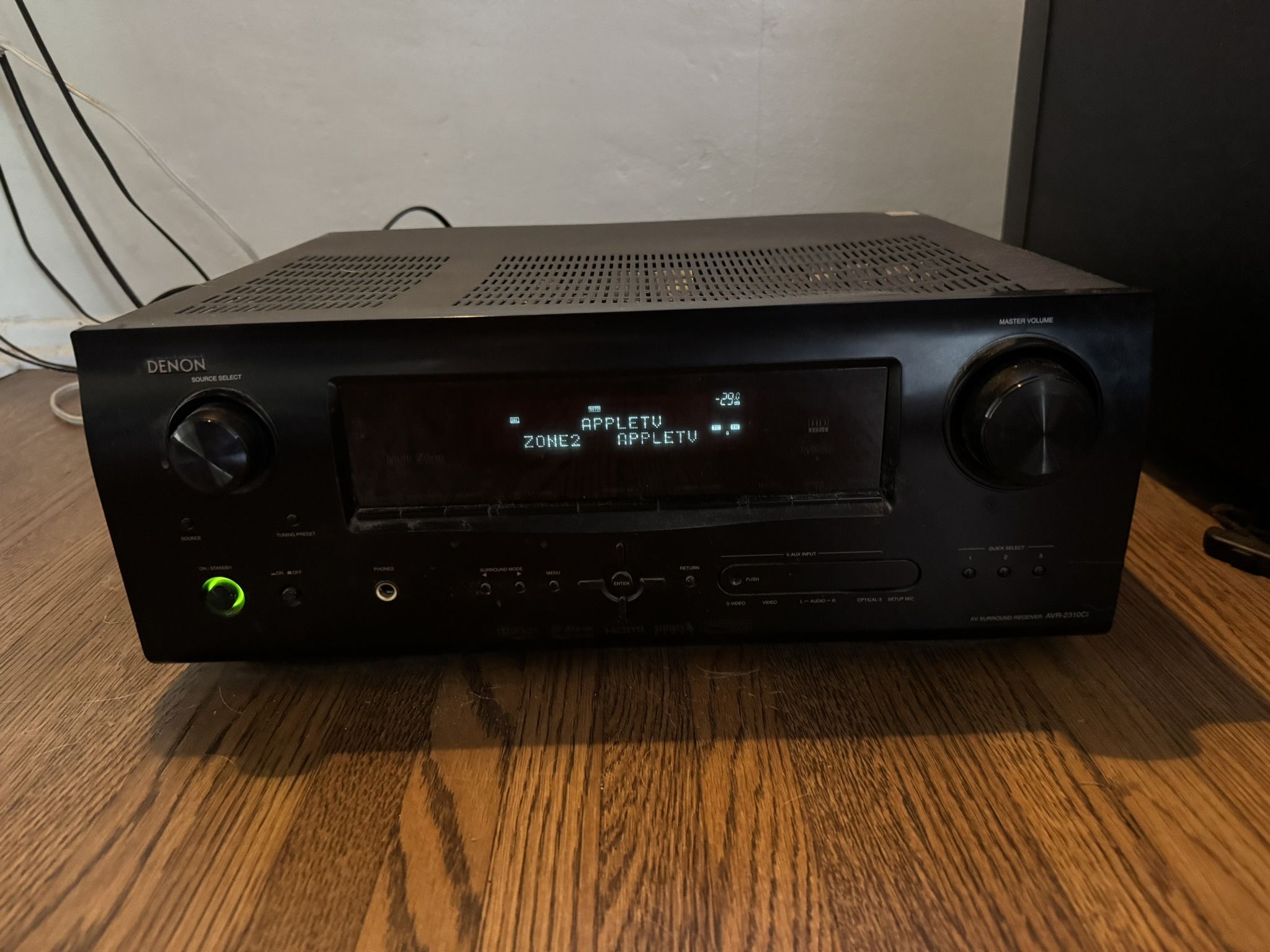 Surround Sound - Receiver w/5.1 Surround Bose Speakers