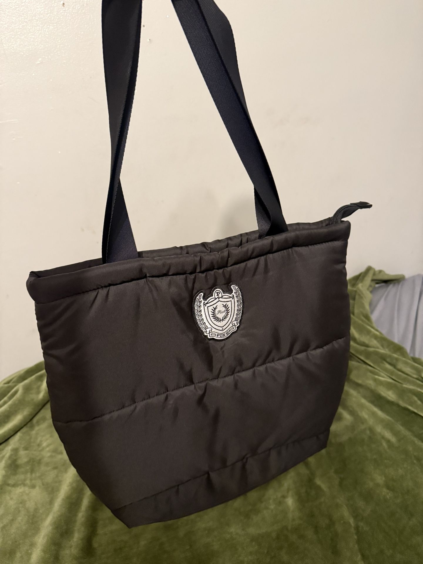 Vs Pink black Tote Bag