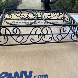 Wrought Iron Cat Bowl Stand 