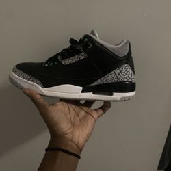 Jordan 3’s (Green Glow)
