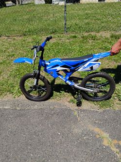 Child Yamaha Racing Bike