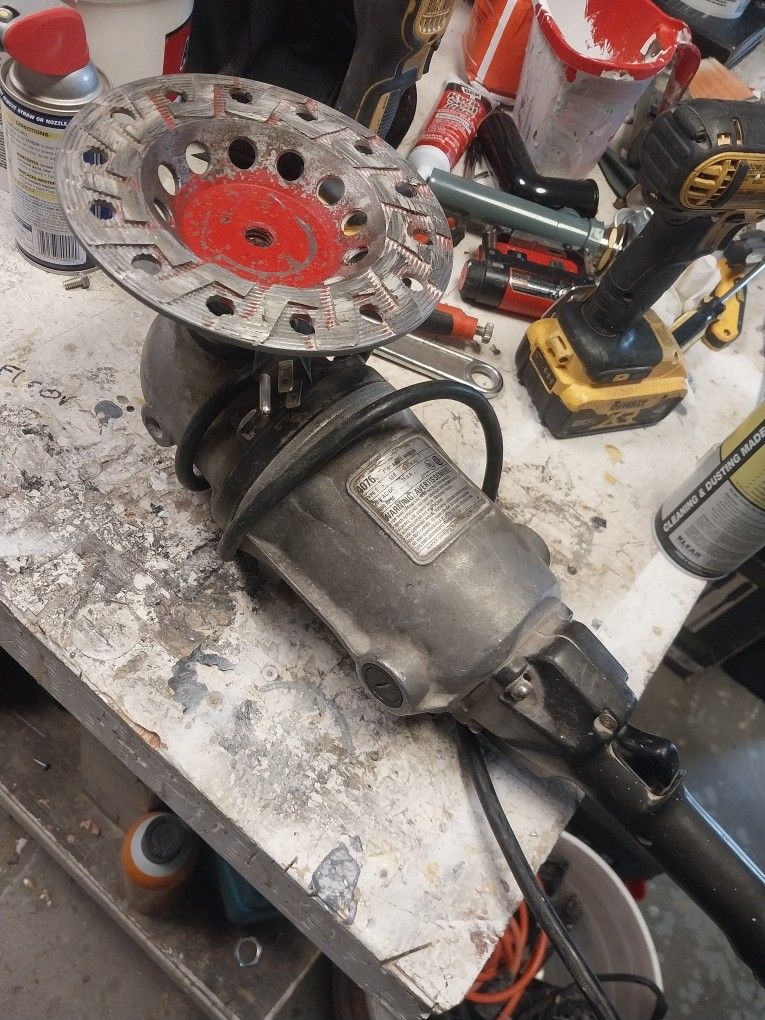 Black N decker Heavy Duty Grinder