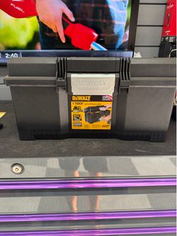 Dewalt tool box