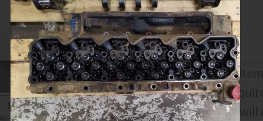 05 Cummins cylinder head