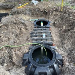 🇺🇸 Drain Field And Septic Tank 