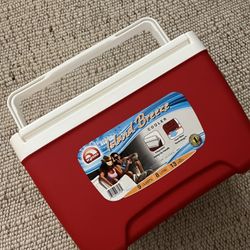 Igloo island breeze cooler 9 Quarts / 8 Litres