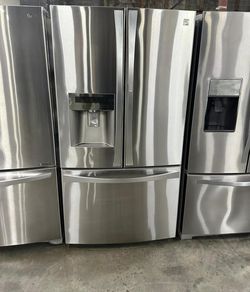 LG 3-Door French Door Refrigerator with Ice Maker