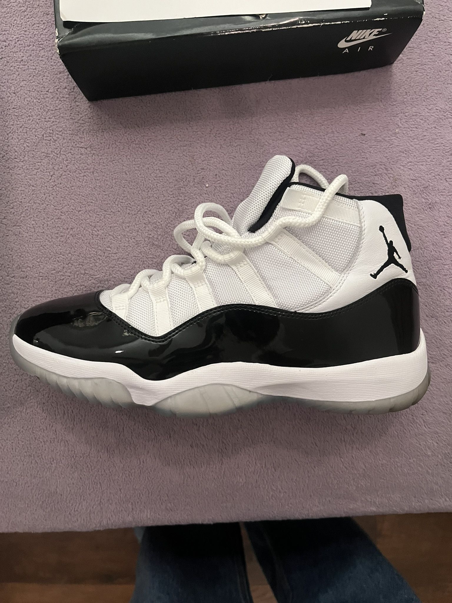 Used Jordan 11 Concord Size 10.5