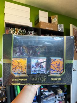 Hidden Fates Ultra Premium Collection