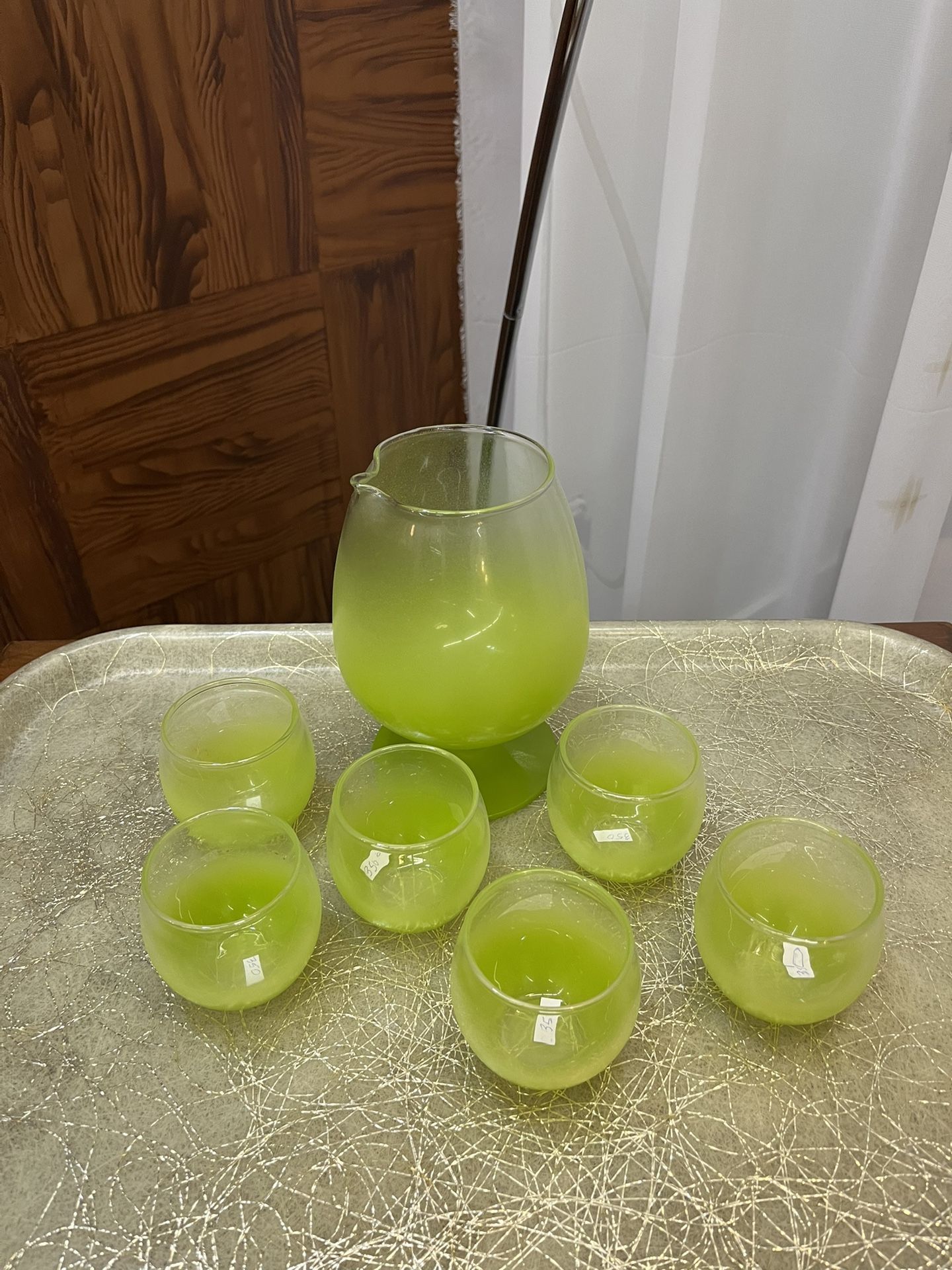 Blending Cocktail Pitcher w/ 6 roly poly glasses