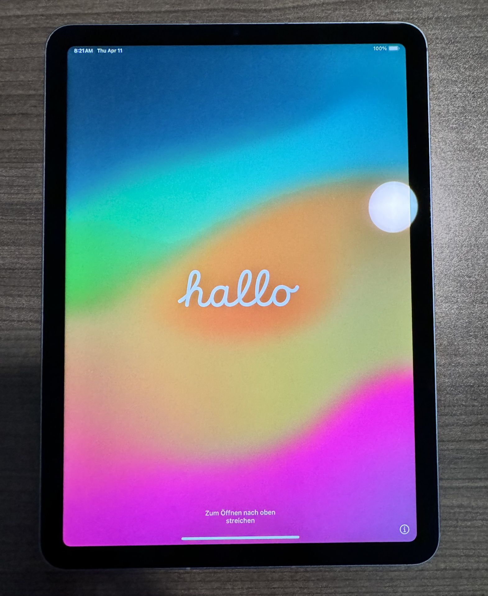 Unlocked M1 iPad Air 10.9” WiFi + Cellular 64gb (5th Gen)