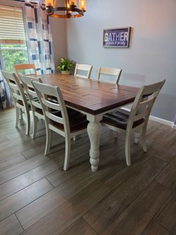 Dining room table
